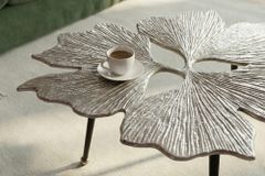 Dekorativer Couchtisch GINKGO LEAFS 75cm silber handmade Metall