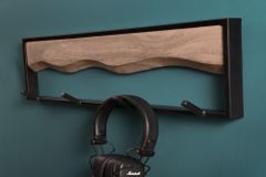 Massive Wandgarderobe AMAZONAS 60cm Mangoholz Metall schwarz mit 4 Kleiderhaken