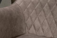 Retro Stuhl PALERMO taupe mit Armlehne und Ziersteppung