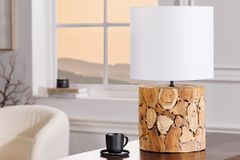 Design Tischlampe PURE NATURE 45cm natur handmade Eisenholz Baumwollschirm weiß
