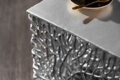 Filigranes Beistelltisch 2er Set ABSTRACT LEAF 45cm silber Handarbeit