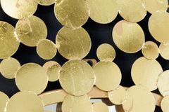 Dekorativer Wandspiegel COINS 80cm XL antik gold rund aus Metall handmade
