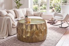 Runder Couchtisch ORGANIC ORIENT 70cm gold Metall Hammerschlag 3D-Design handmade