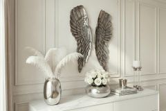 Riesige Wanddekoration FALLEN ANGEL 65cm Engelsflügel im asymmetrischen Design