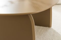 Design Couchtisch ORBIT 120cm greige organische Form