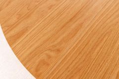 Ausziehbarer Esstisch VALHALLA WOOD 120-160-200cm natur Eichenholz oval Säulenfuß