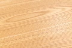 Stilvoller Couchtisch ORGANIKO 130cm natur Eiche organische Form