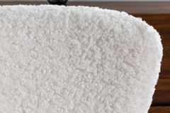 Design Schaukelstuhl SCANDINAVIA SWING weiß Bouclé Sessel schwarz Metall