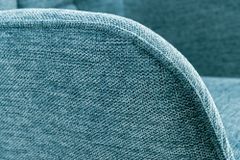 Moderner Sessel SCANDINAVIA blau Strukturstoff Massivholz-Beine mit Armlehnen