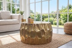 Runder Couchtisch ORGANIC ORIENT 70cm gold Metall Hammerschlag 3D-Design handmade
