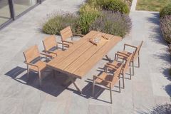 Moderner Gartentisch DESIGNO 200cm natur greige Aluminium wetterfest X-Gestell