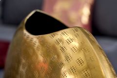 Elegantes Vasen 2er Set ORIENTAL 44cm gold im Grid Hammerschlag Design