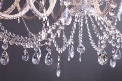 Design Kronleuchter CRYSTAL XXL 120cm klar Acryl 30-armig Kristall-Lampe