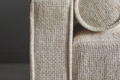 Design Sofa COZY VELVET 220cm beige Chenille Federkern 3-Sitzer mit goldener Kappe