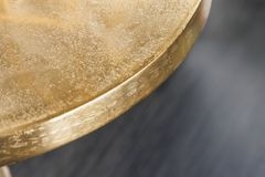 Barock Beistelltisch SAVOY 55cm gold Metall Dreibein rund Vintage