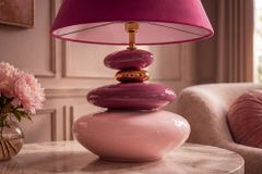 Dekorative Tischlampe STONES OF ECSTASY 60cm pink rosa gold mit Stoffschirm rund