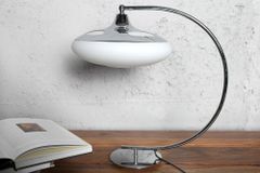 Moderne Tischlampe LUNA LOGO 45cm silber verchromt Tischleuchte