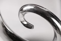 Moderne Vase WAVE XL 106cm silber Aluminium poliert Dekoration
