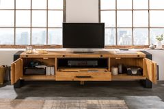 Massives TV-Lowboard THOR 200cm recyceltes Pinienholz im Industrial Design