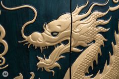 Massives Sideboard DRAGON 180cm türkis gold Mangoholz Metall 3D-Front handmade