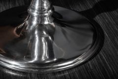 Design Beistelltisch EXTRAVAGANCIA 60cm Mangoholz massiv rund Metall Säulenfuß silber