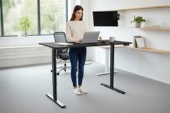 Höhenverstellbarer Schreibtisch BLACK DESK 140cm anthrazit schwarzes Metallgestell