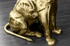 Runder Beistelltisch WILDLIFE LION 60cm gold antik Metall Glas Löwen Skulptur