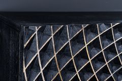 Design Sideboard ILLUSION 180cm schwarz Mangoholz Massivholz mit 3D Schnitzereien gold Eisen Metallgestell