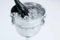 Eleganter Sektkühler CHAMPAGNE 75cm silber poliert Flaschenkühler