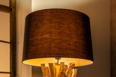 Massivholz Stehlampe HARMONY NATURE 151cm schwarz Teak mit Baumwollschirm