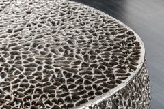 Filigraner Design Couchtisch ABSTRACT LEAF 80cm silber Handarbeit