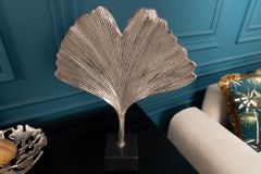 Dekorative Skulptur GINKGO LEAF 45cm silber handmade Metall mit Marmorsockel