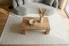 Massiver Couchtisch MAKASSAR 100cm natur Mangoholz cream finish einzigartige Maserung