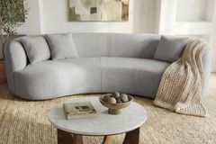 Modernes Sofa ATELIER 230cm grau Bouclé  3-Sitzer Couch inkl. Kissen