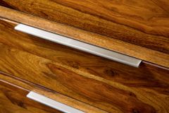 Massivholz Kommode PURE 100cm braun stone finish Sheesham mit vier Schubladen