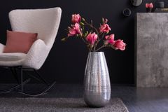 Elegante Vase ORIENT 50cm silber im Grid Hammerschlag Design