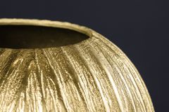 Handgefertigte Deko-Vase ELEGANCE 25cm gold antik Hammerschlag Design