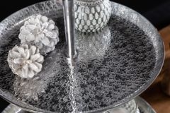 Elegante Etagere ORIENT 65cm silber im Wild Hammerschlag Design mit drei Etagen