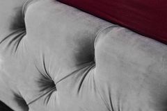 Design Doppelbett PARIS 180x200cm silber grau Samt Chesterfield