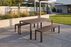 Moderner Gartentisch DESIGNO 150cm dunkelbraun schwarz Aluminium wetterfest