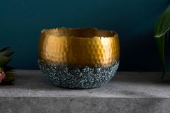 Handgearbeitete Deko Schale ORIENT 19cm gold mit Patina im Classic Hammerschlag Design