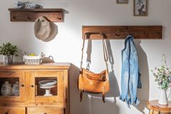 Massive Wandgarderobe HEMINGWAY XL 90cm natur recyceltes Massivholz