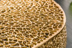 Filigraner Couchtisch LEAF 80cm gold Metall handmade Blatt-Design