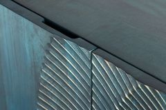 Handgearbeitetes Sideboard GOLDEN SUNSET 180cm türkis gold Mangoholz Metallbeine
