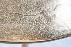 Runder Beistelltisch ELEGANCE 60cm gold Metall Aluminium handmade