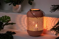 Deko Windlicht CANDLELIGHT 30cm pastell-rosa Metall handmade Laterne
