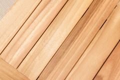 Massiver Beistelltisch EMPIRE TEAK 50cm natur Teakholz