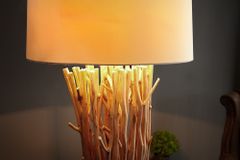 Design Treibholz Stehlampe EUPHORIA 180cm natur mit Leinenschirm