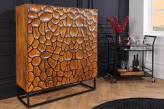 Massivholz Highboard VULCANO 120cm braun Mangoholz mit 3D Schnitzereien handmade Metallgestell schwarz