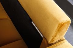 Design 3-Sitzer Sofa COZY VELVET 220cm senfgelb Samt Federkern
